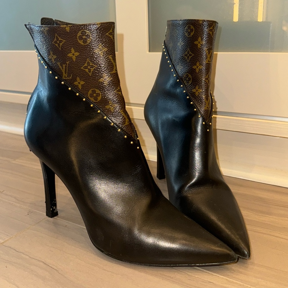 Louis Vuitton ankle Boots